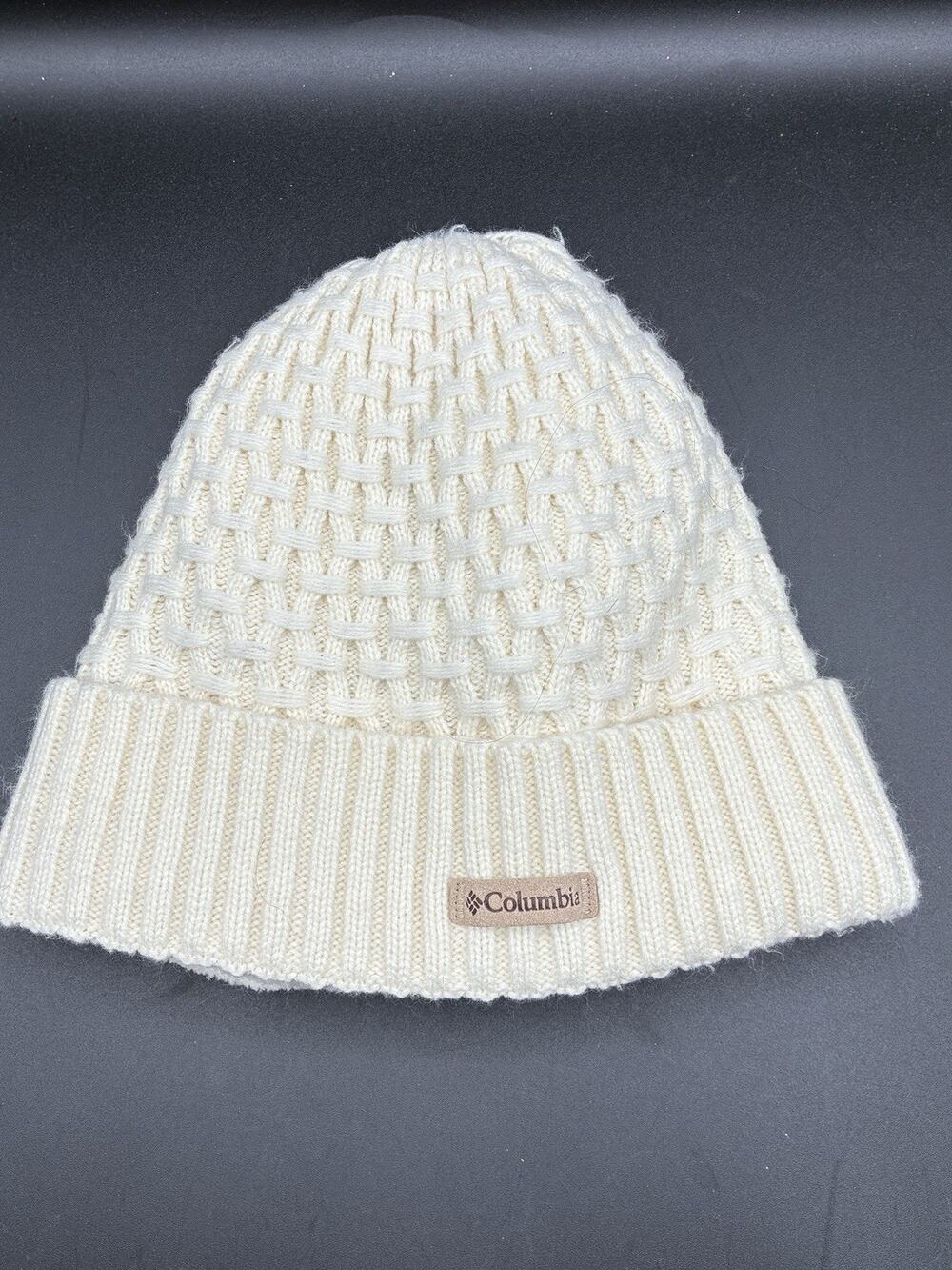Columbia Women's Agate Pass Cable Knit Beanie Off-White